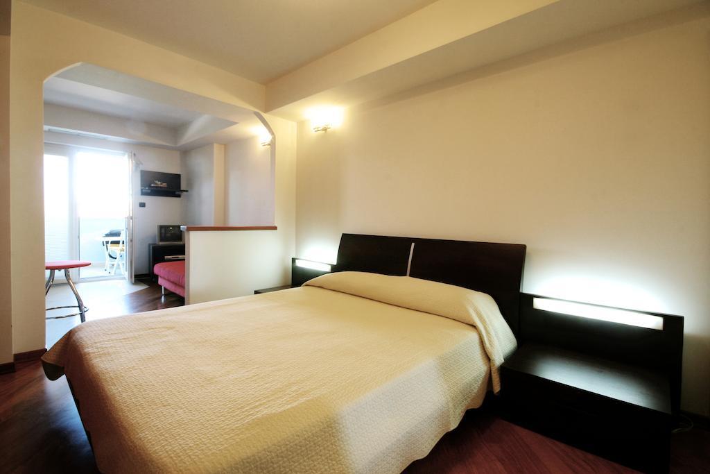 Apartments Rossana ポレッチ 部屋 写真